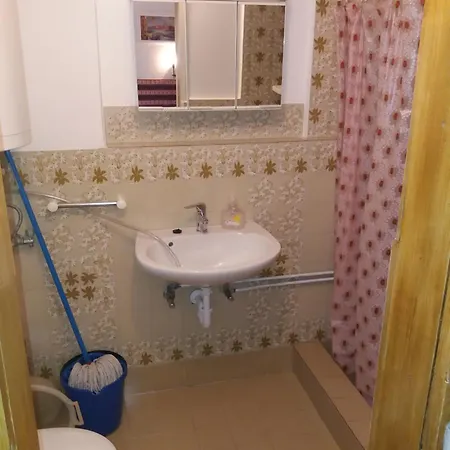 بيت للعطل Nyari-lak *